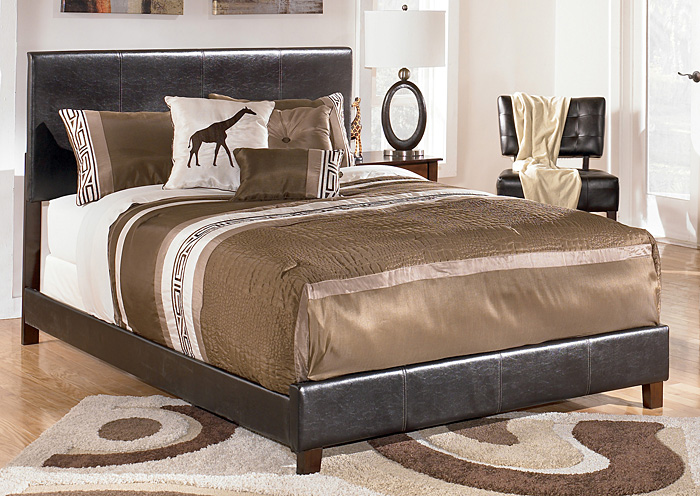 Rayville Queen Upholstered Bed
