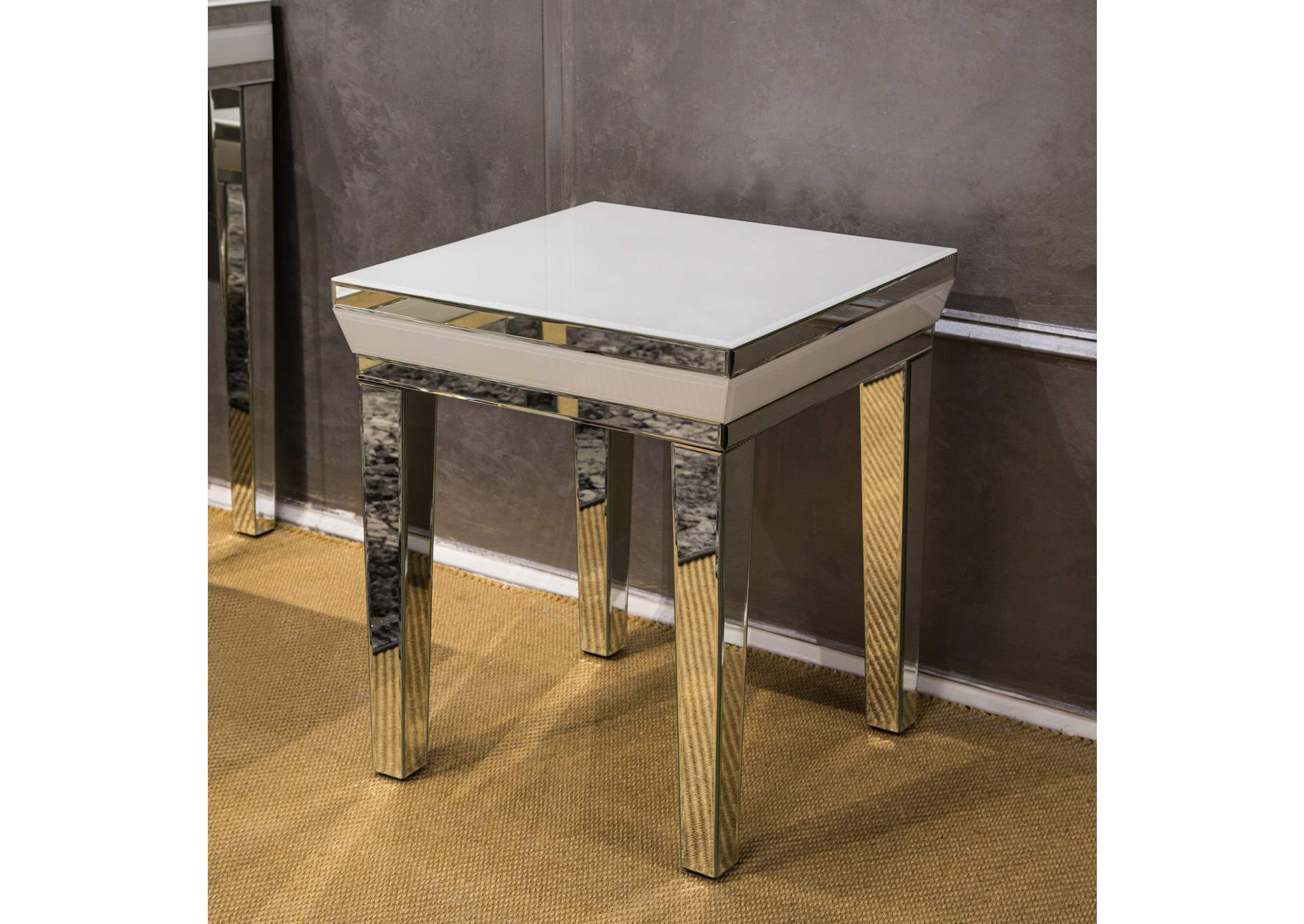Royal Furniture Gifts Montreal White Square End Table