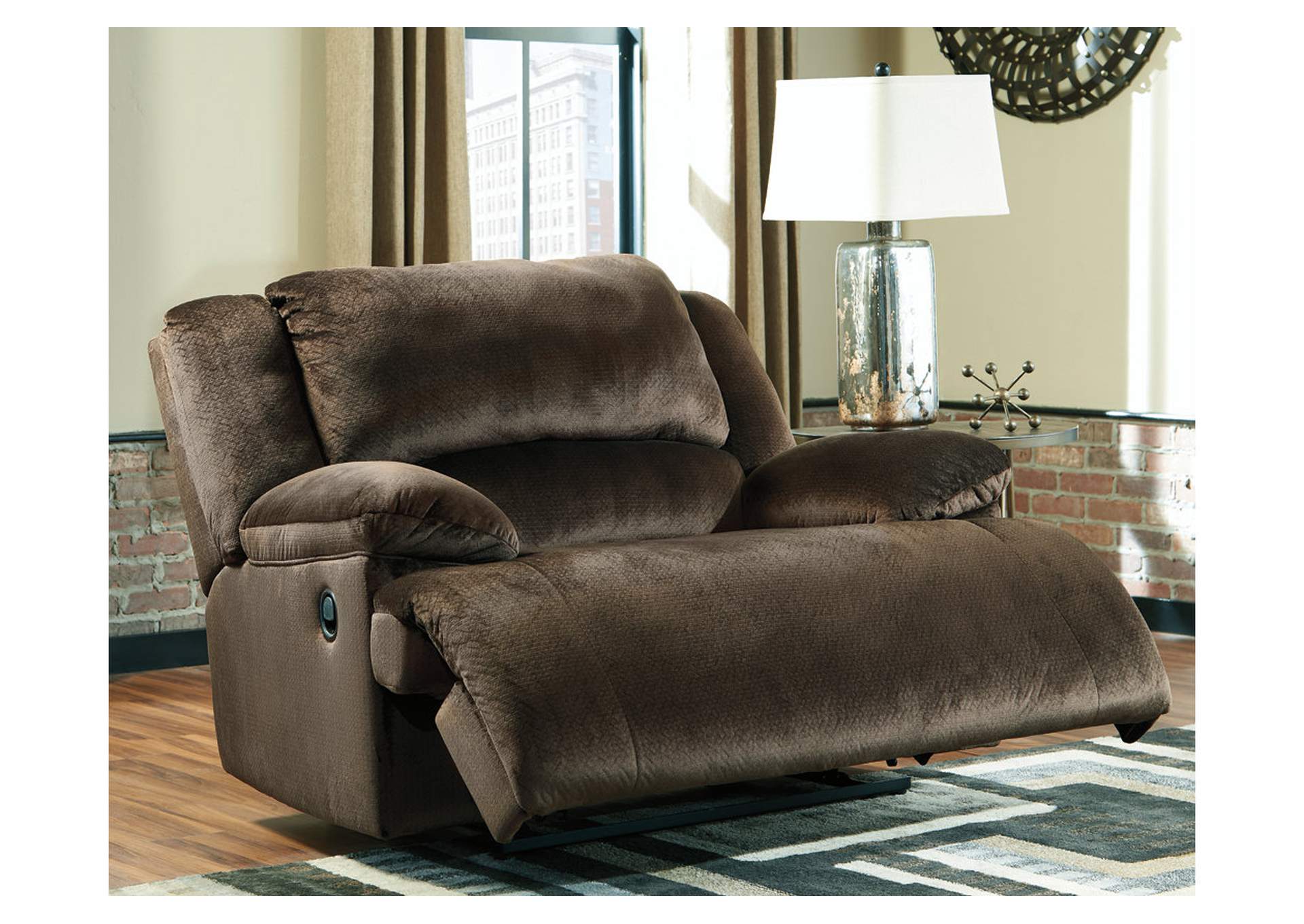 Clonmel Oversized Recliner Landmark Home Furnishings Houma, LA