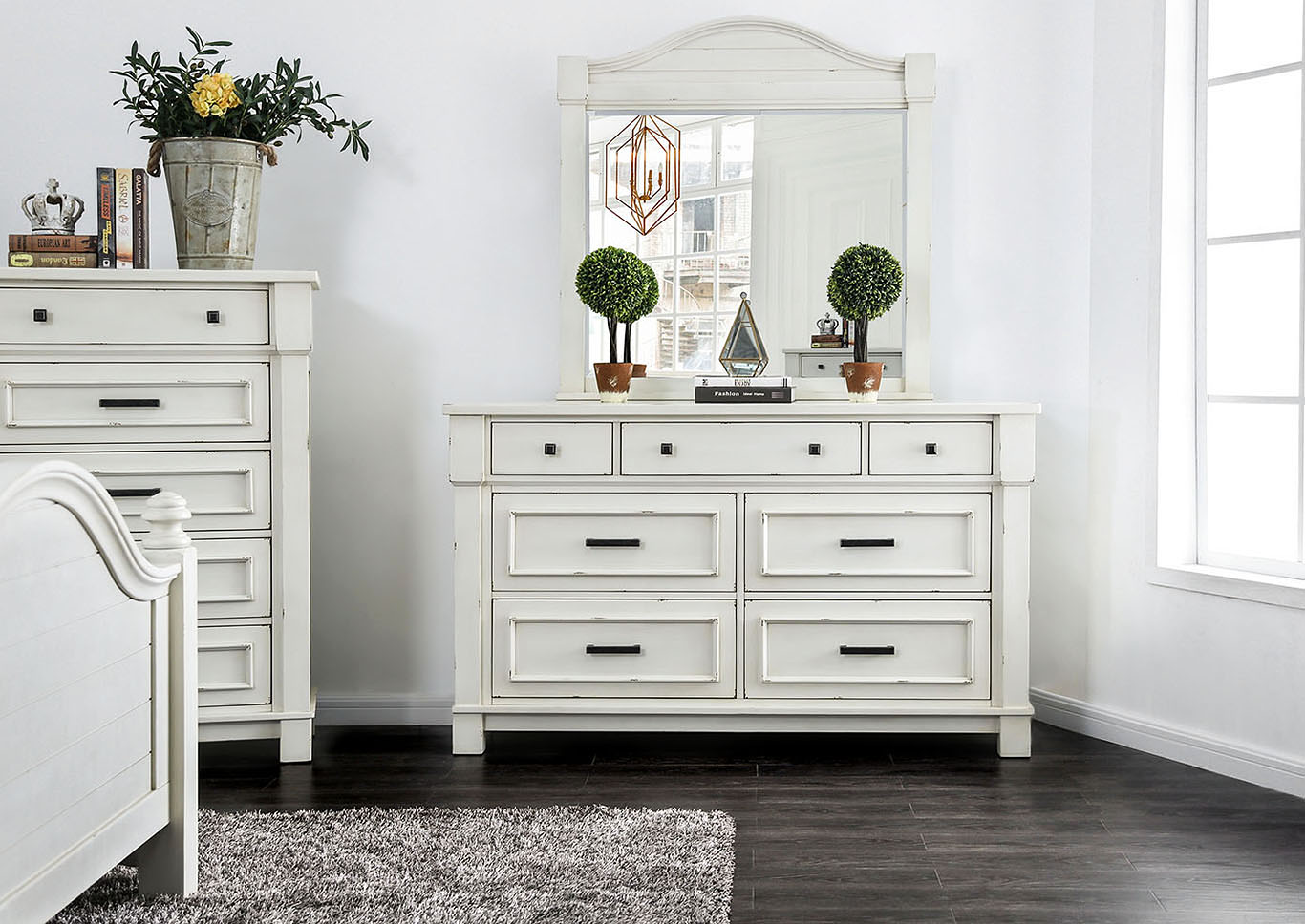 Peaceful Living Furniture Daria Antique White Dresser W Mirror